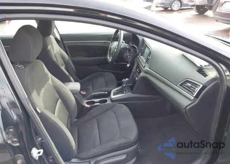 2018 Hyundai Elantra Sel z USA, uszkodzony, nr VIN 5NPD84LF1JH376695